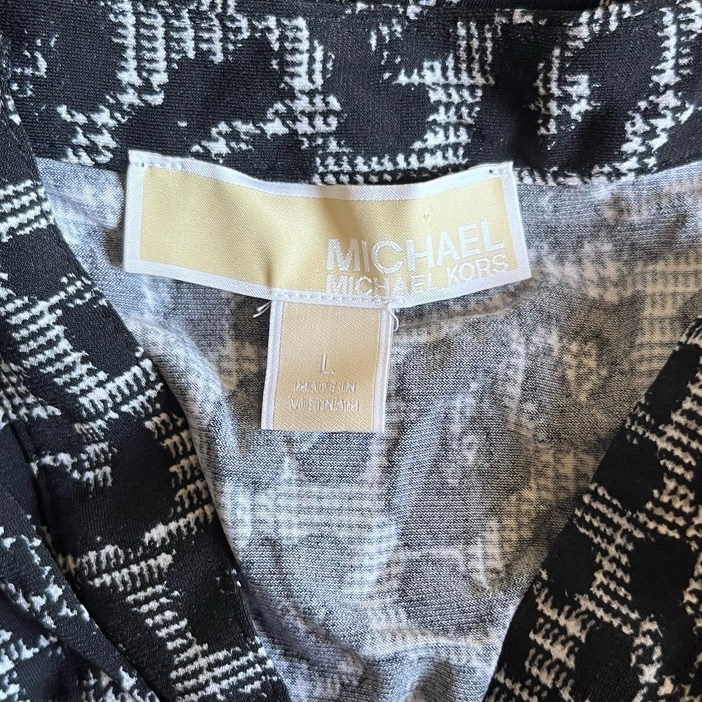 Michael Kors Black and Gray Leopard Print Slinky Mini-Dress - Picture 7 of 10